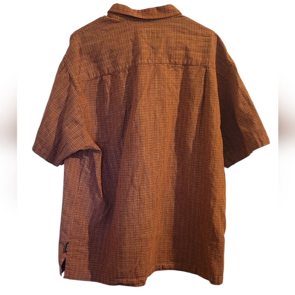 Men's Of Tge Earth Red Checkered Shirt Size XL - Picture 2 of 5